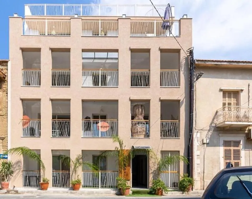 Sundrop - 1-Bedroom Apt W Terrace In Larnaca 0*,  Cyprus